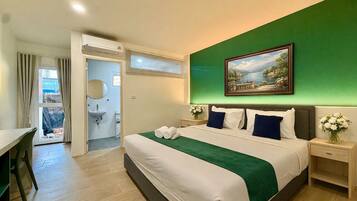 Minibar, escritorio, camas plegables/adicionales y wifi gratis