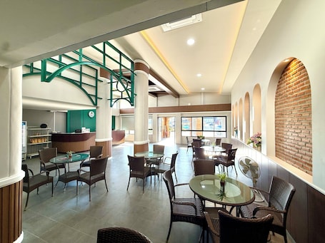 Lobby sitting area. KYP Hotel