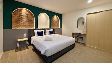 Suite | Minibar, Schreibtisch, Zustellbetten, kostenloses WLAN