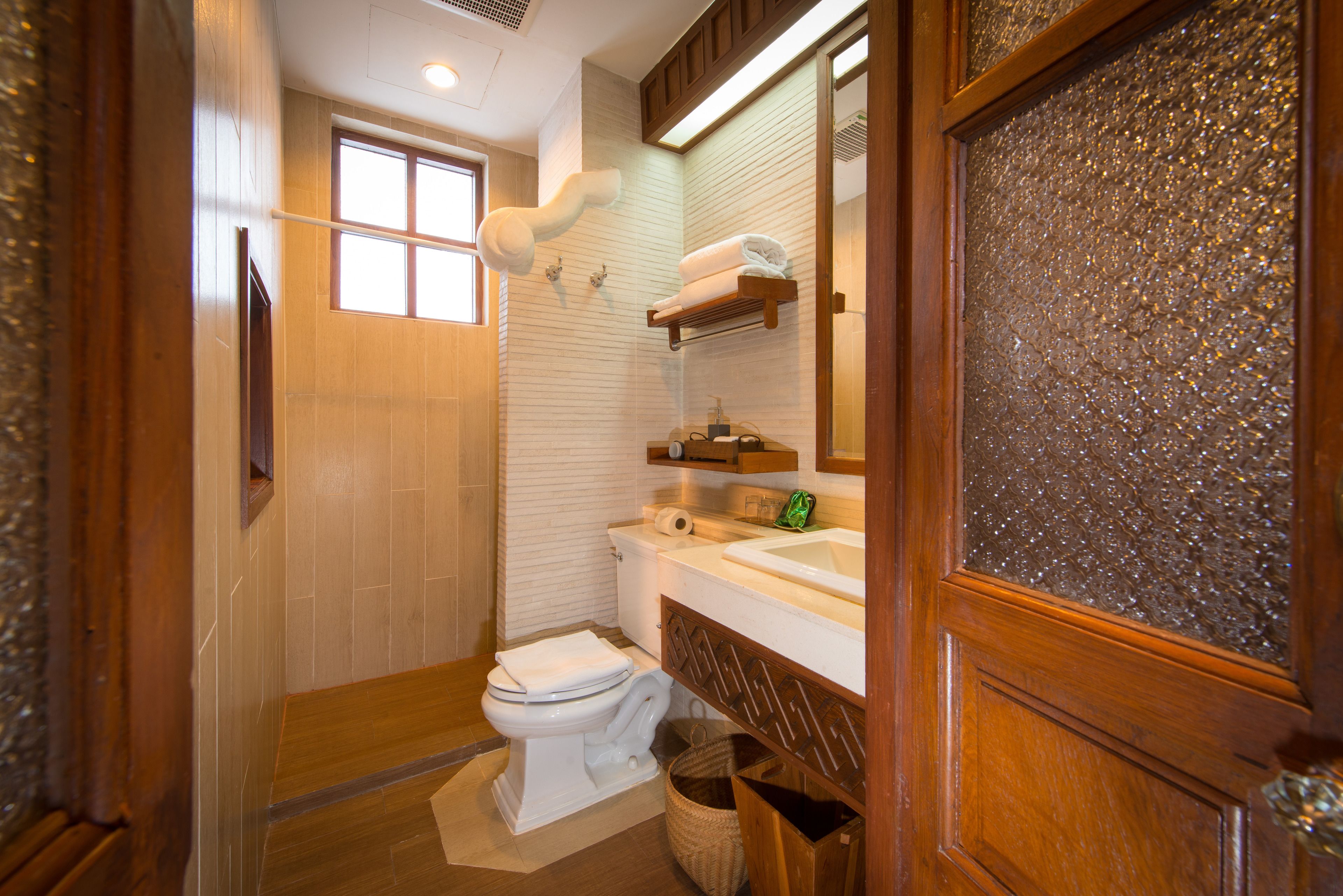 superior room | bathroom | shower, free toiletries, hair dryer, bathrobes