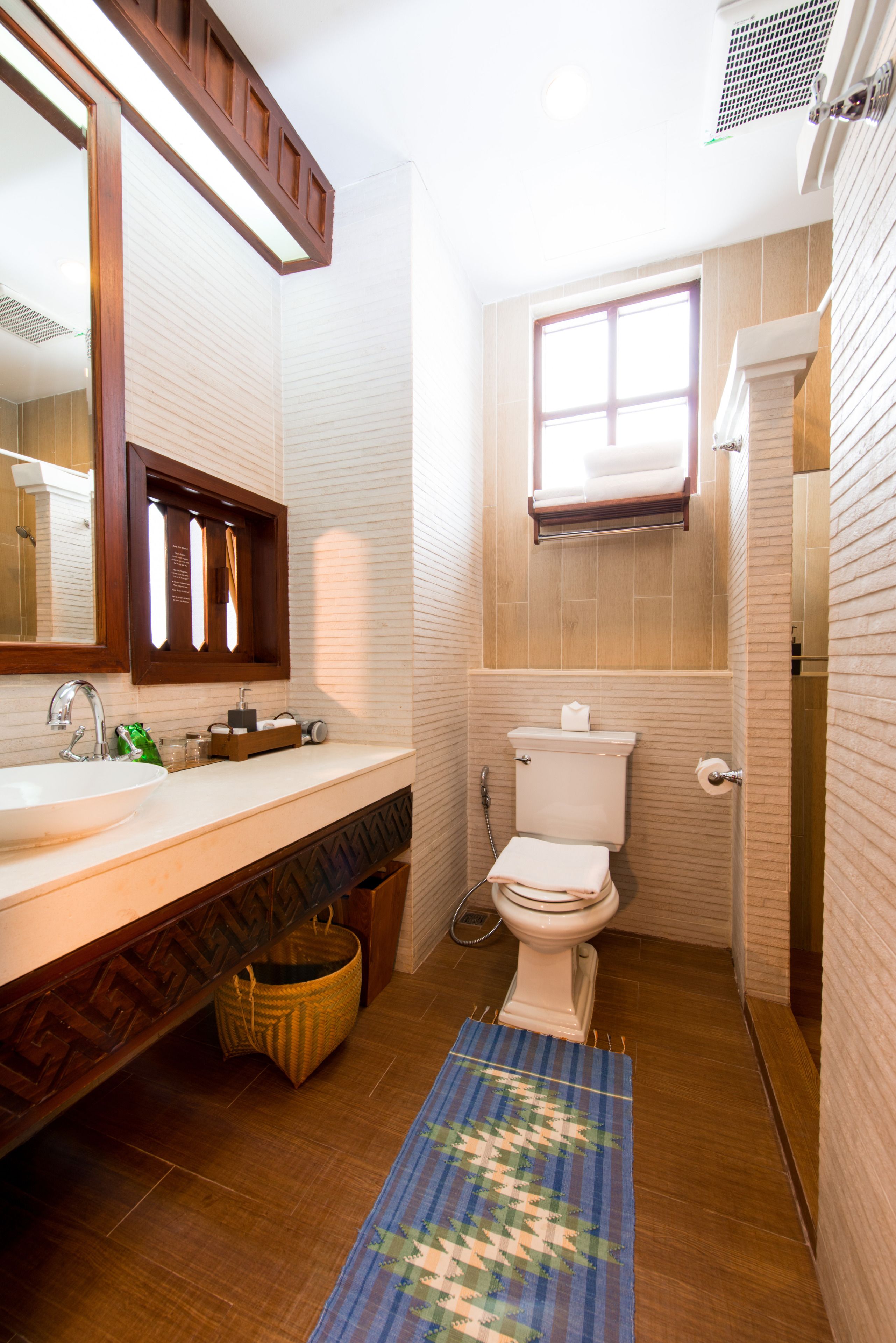 suite | bathroom | shower, free toiletries, hair dryer, bathrobes