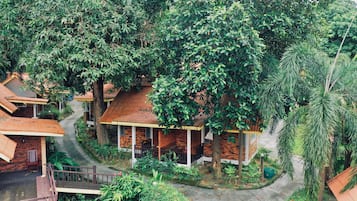 Classic Garden Bungalow | Terrace/patio