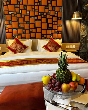 Double or Twin Room | 1 dormitorio, minibar con artículos gratuitos, caja fuerte