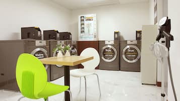 Ruang laundry