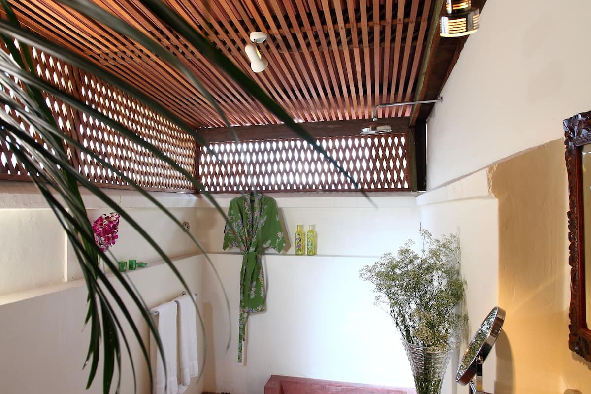 first floor suite | bathroom | shower, rainfall showerhead, free toiletries, hair dryer