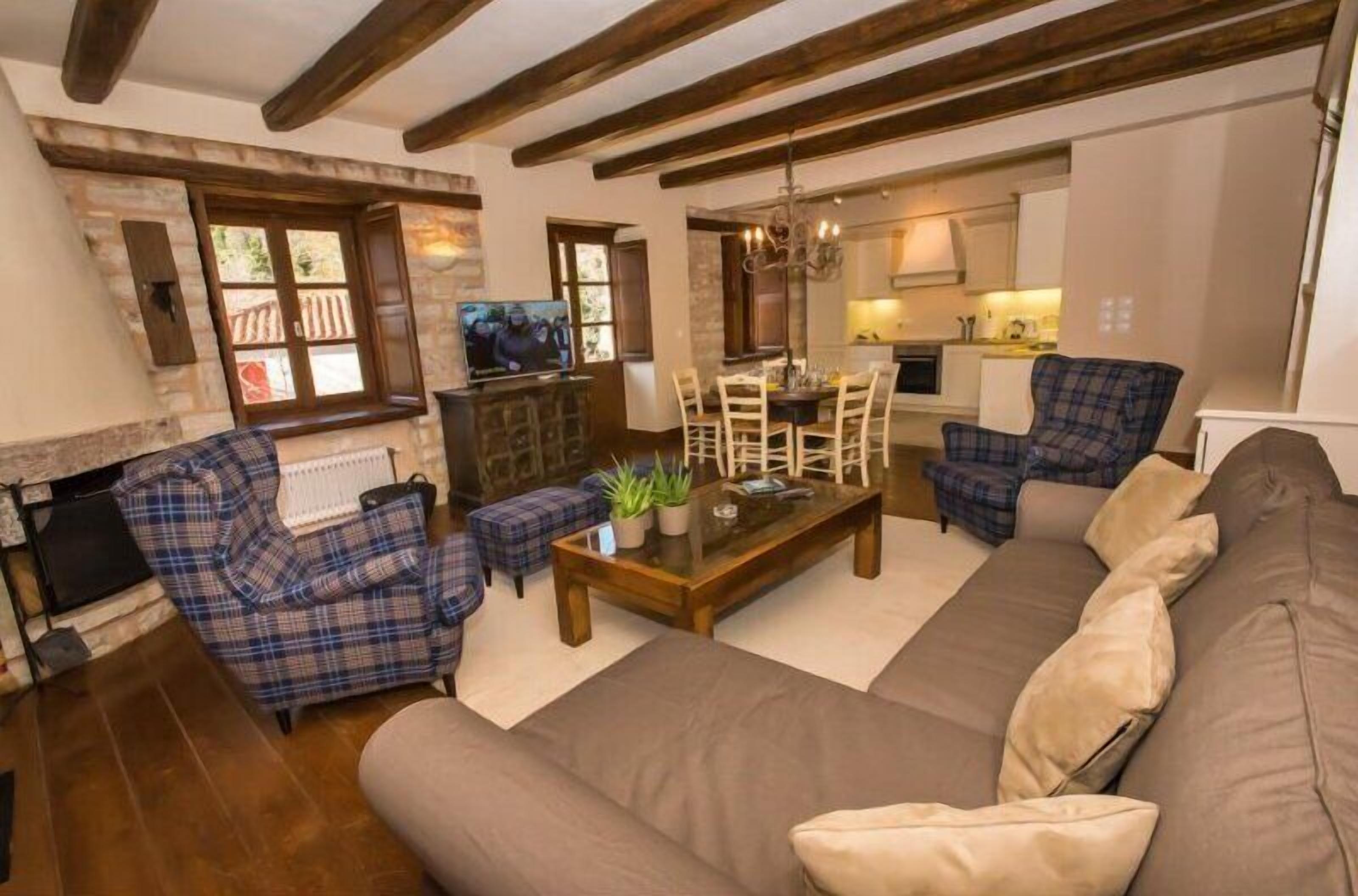 double room | living area | led tv, fireplace, dvd player