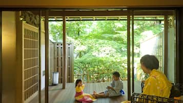 Japanese Executive Room with Beds, Private Open Air Bath