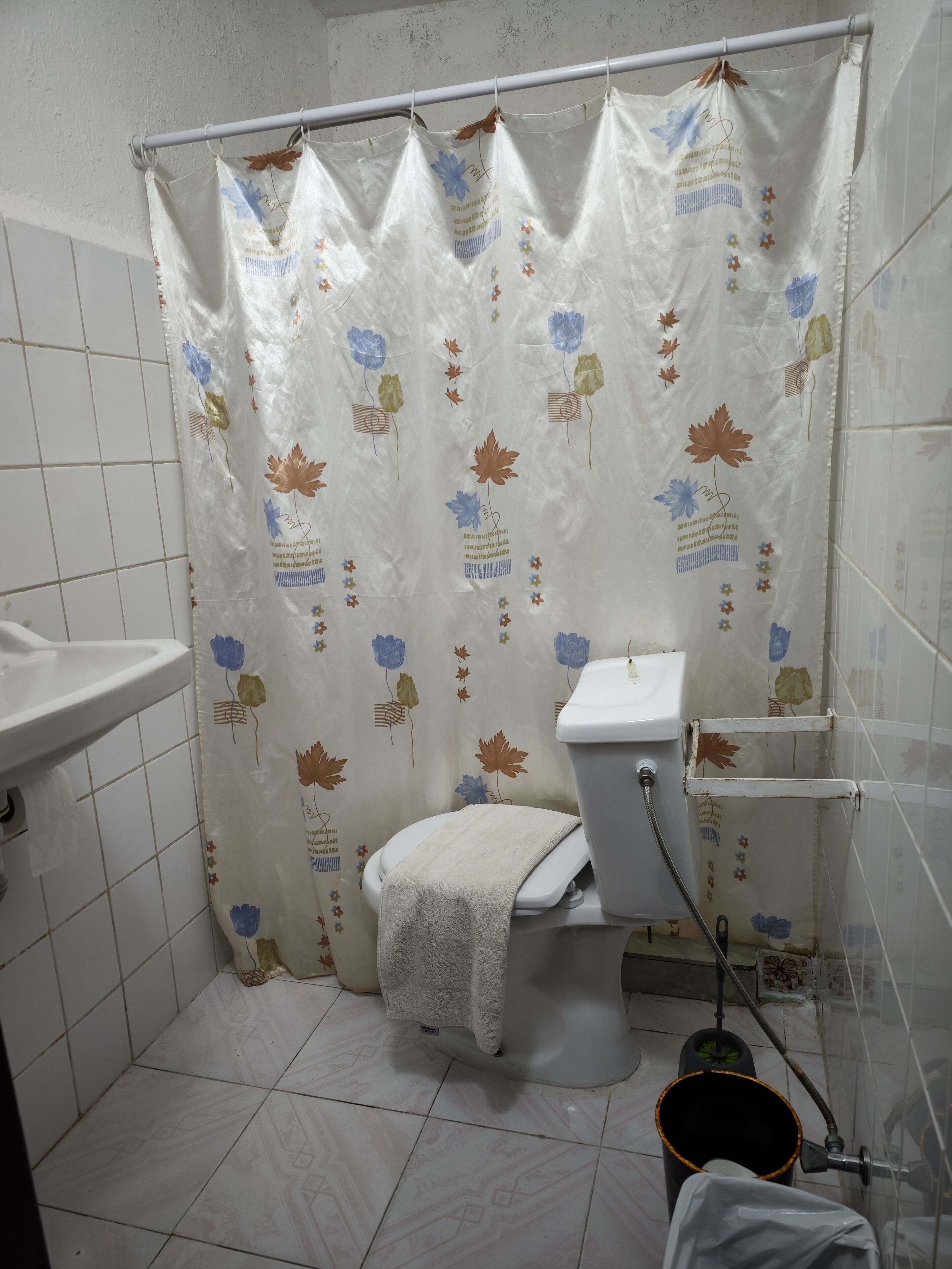 double room | bathroom | shower, rainfall showerhead, eco-friendly toiletries, hair dryer