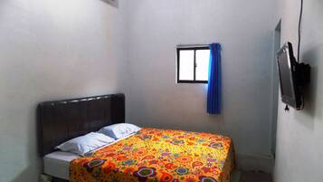 VIP Room | Desk, free WiFi