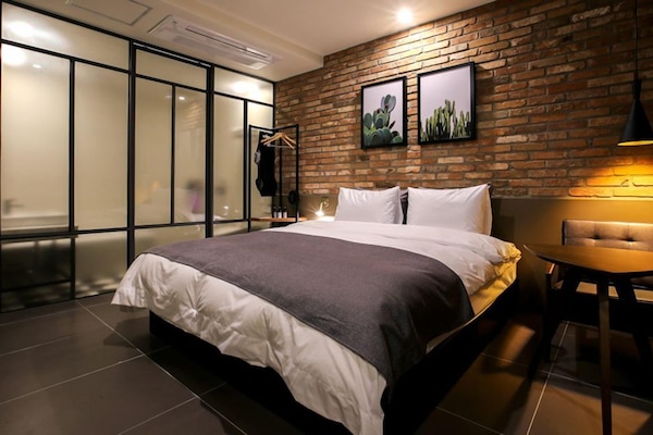 02 Deluxe room | Free WiFi