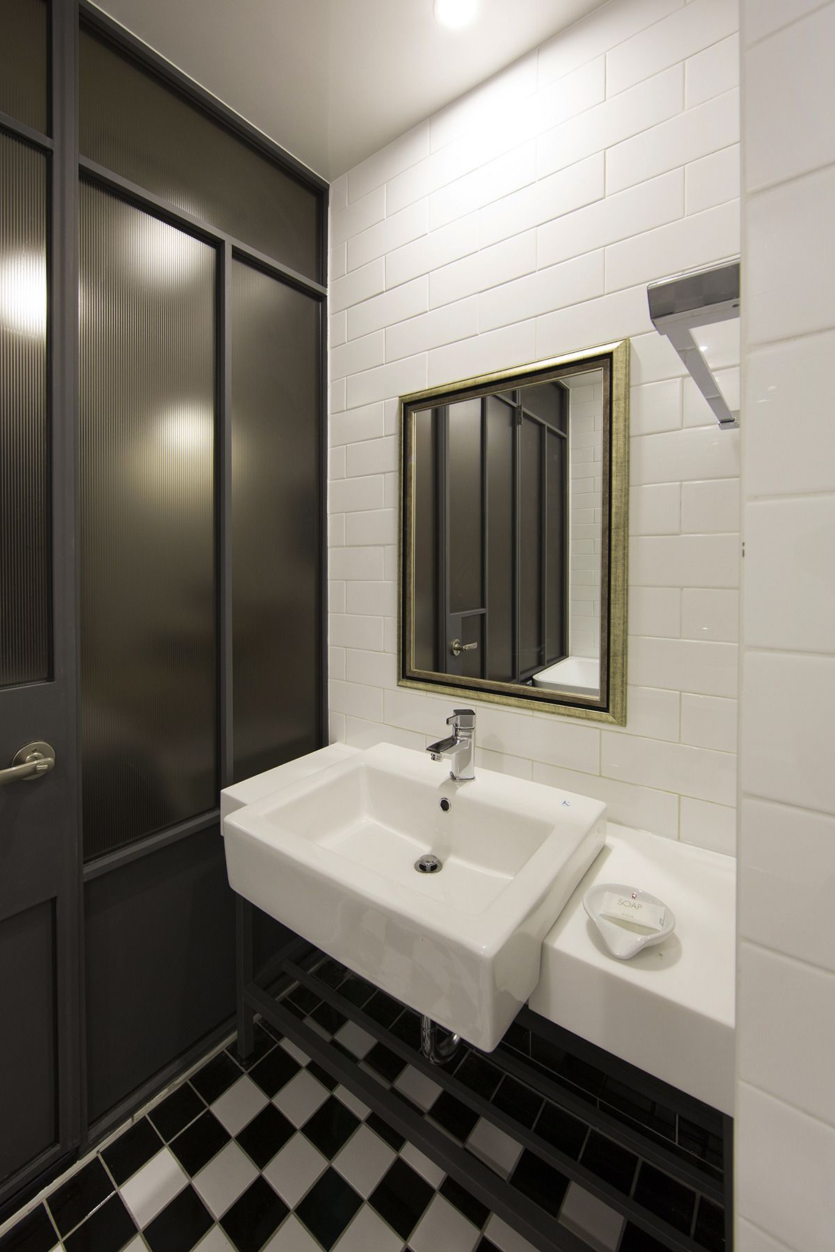 02 deluxe room | bathroom | free toiletries, hair dryer, dressing gowns, slippers