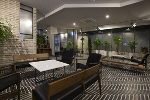 Desayuno para llevar diario (KRW 5000 por persona)