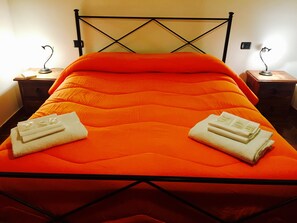 Apartment, 1 Bedroom | 1 bedroom, desk, soundproofing, free WiFi - B&B Maremma Nel Tufo (Pitigliano)