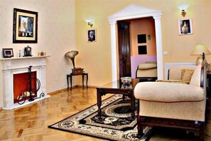 Lobby - Swan Hotel (Baku)