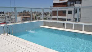 Unclassified image, 5 of 25, button - Dreaming Oro (Buenos Aires)