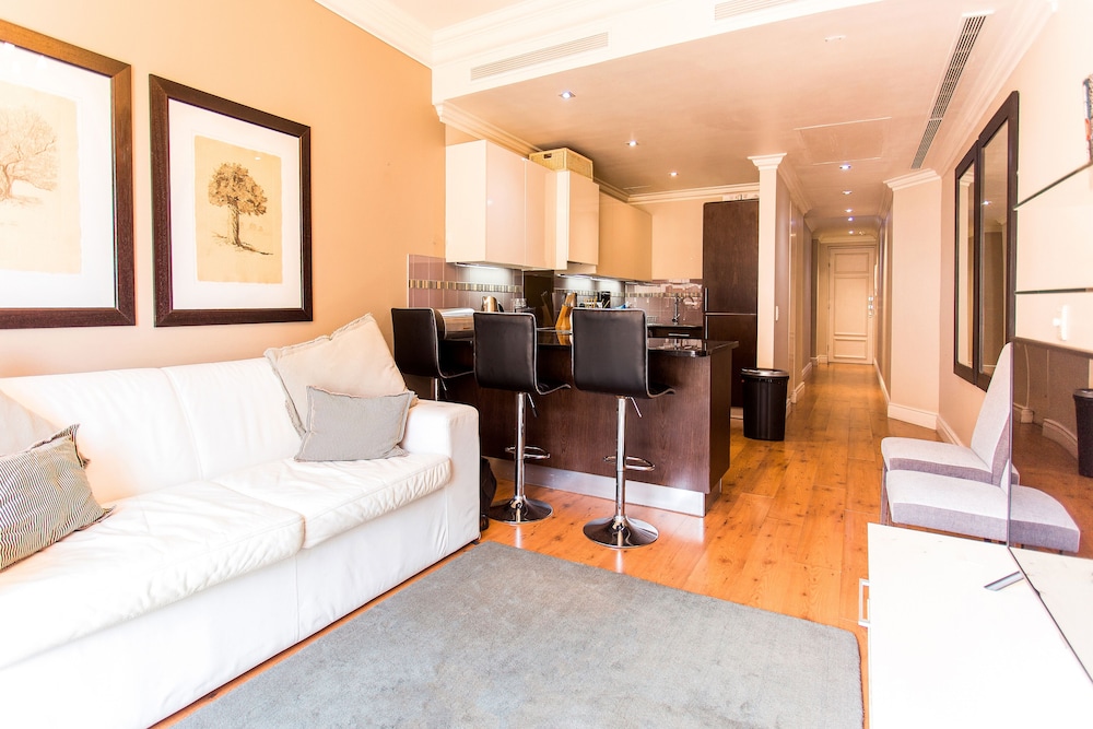 Cape Royale Luxury Suites by null