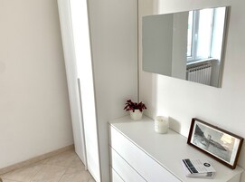 意大利 Frette 床单、高档床上用品、收费 WiFi