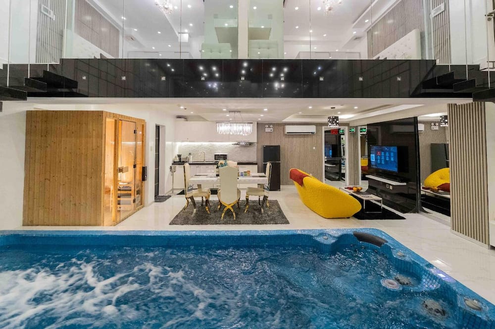 Luks Lofts Hotel & Residences