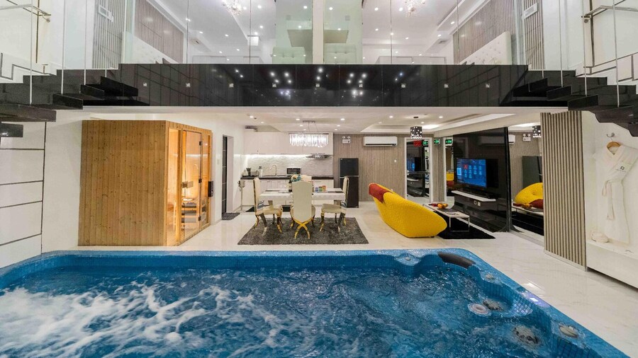 Luks Lofts Hotel & Residences