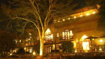 Front of property - evening/night