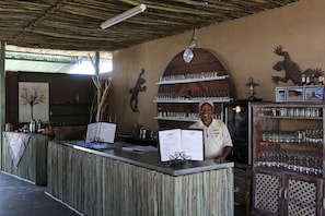 Poolside bar