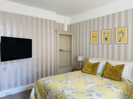 Clifton Villa Guest House - Image 47