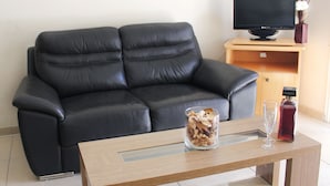 Living room - St. Mamas Hotel Apartments (Larnaca)