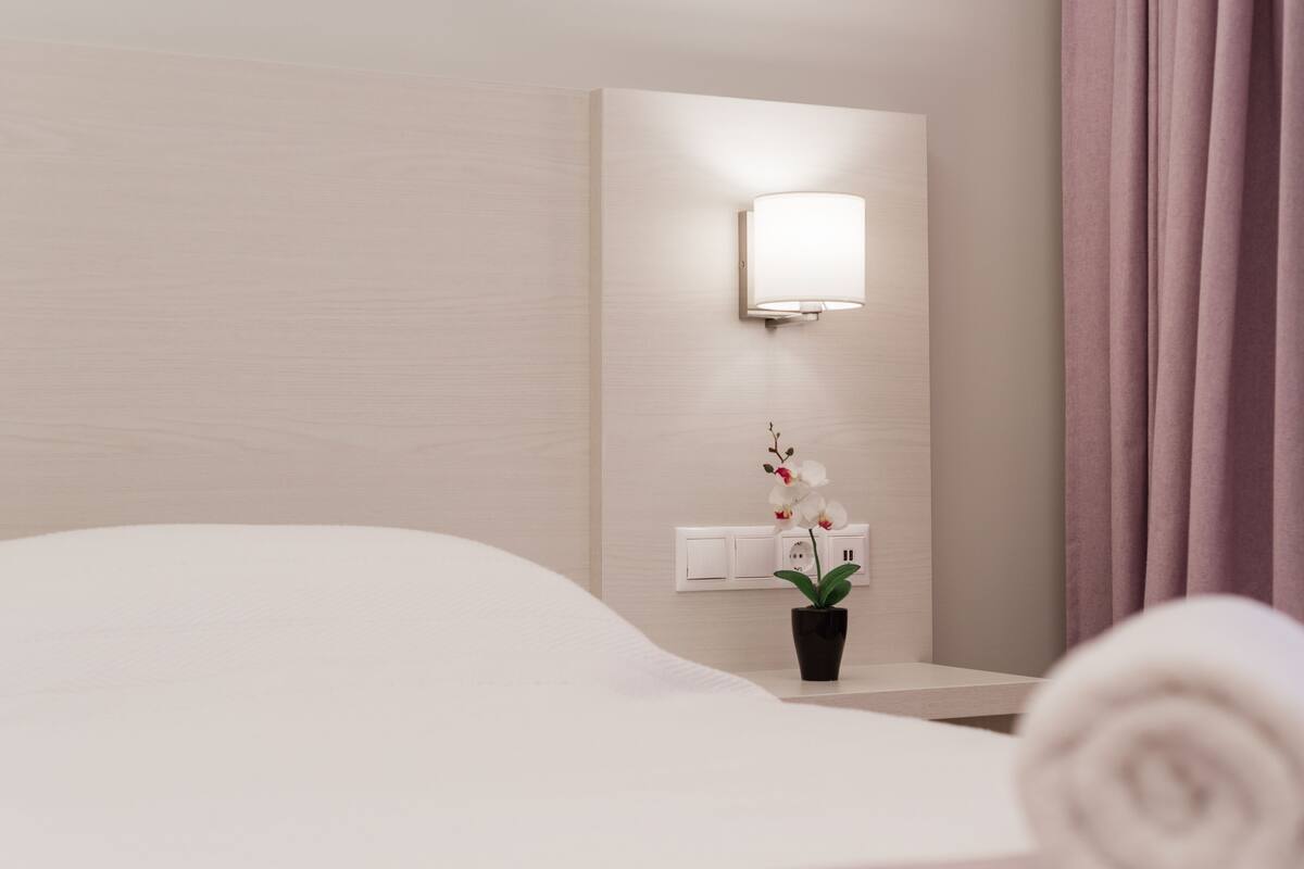 In-room safe, free WiFi