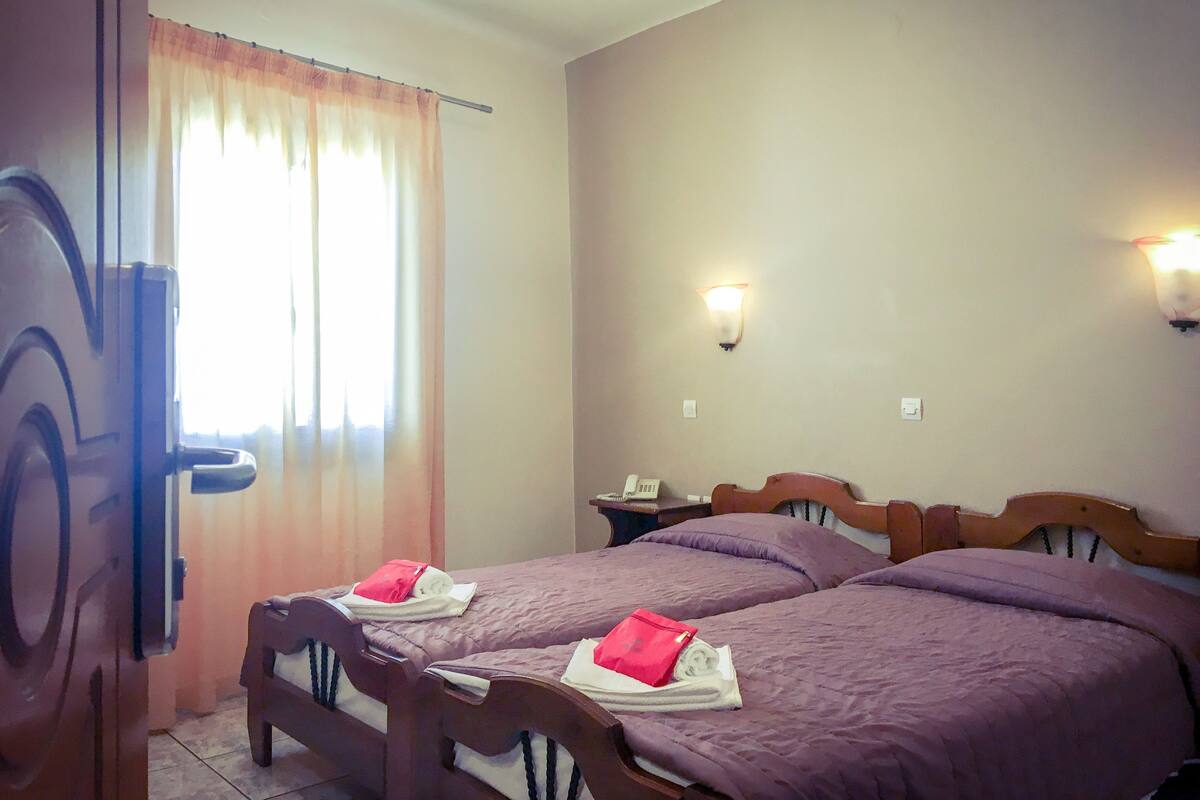 In-room safe, free WiFi