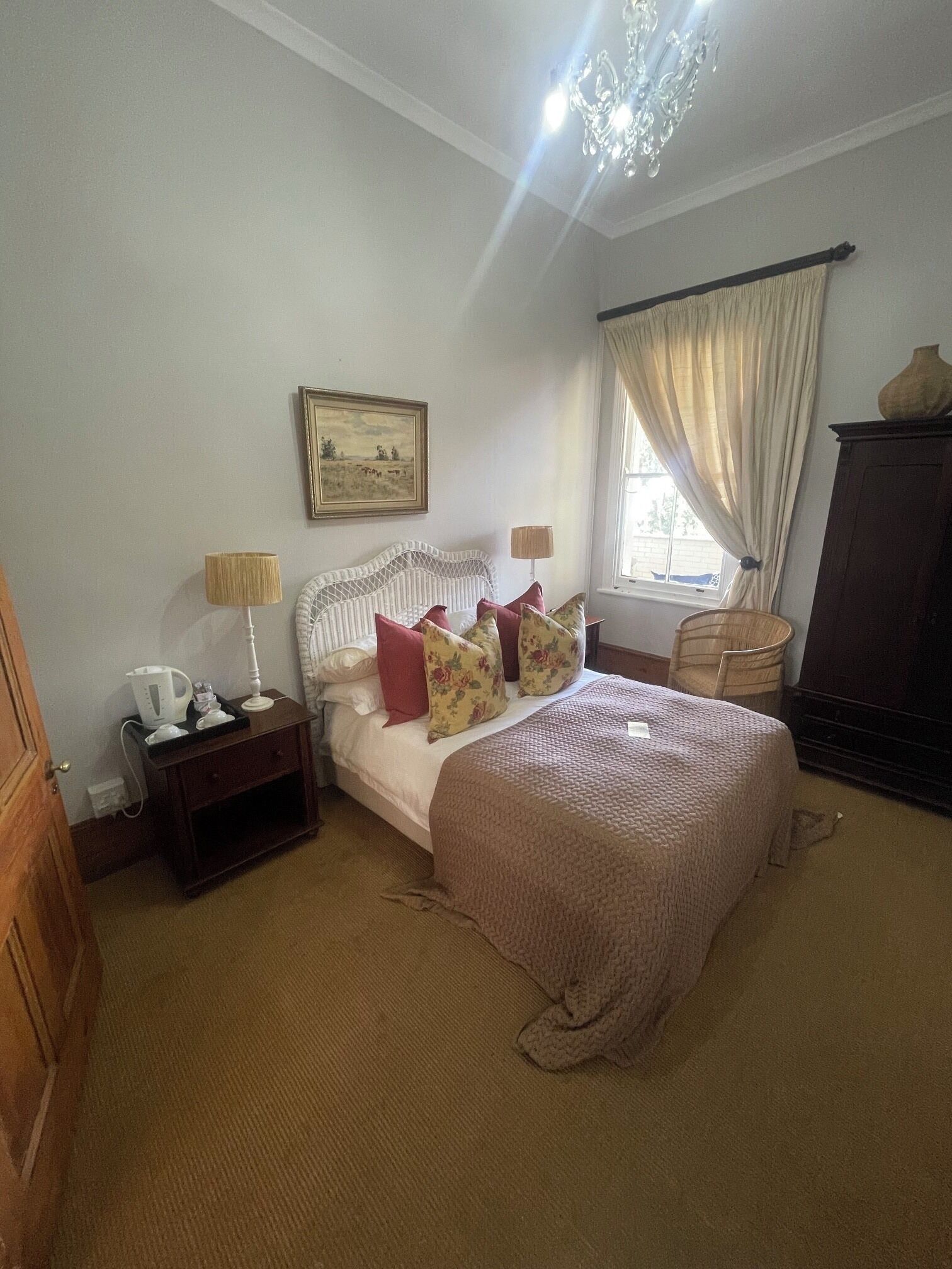 Habitación estándar doble, 1 habitación | Sistema de insonorización, wifi gratis, ropa de cama
