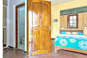 스탠다드 더블룸, 퀸사이즈침대 1개, 흡연, 정원 전망 | 무료 WiFi