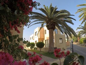 Duplex, 2 Bedrooms | Garden view