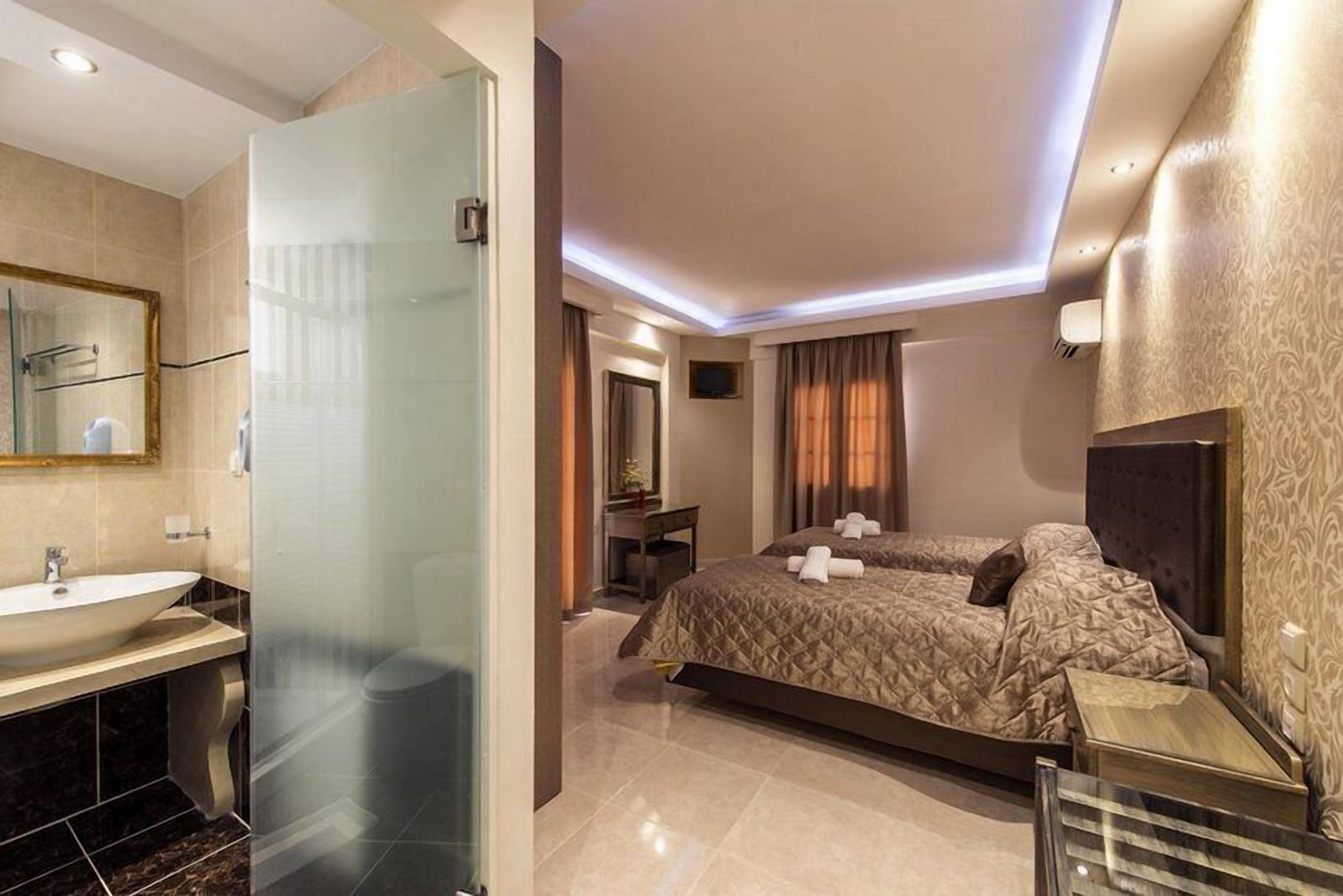 superior double or twin room | premium bedding, in-room safe, individually decorated, desk