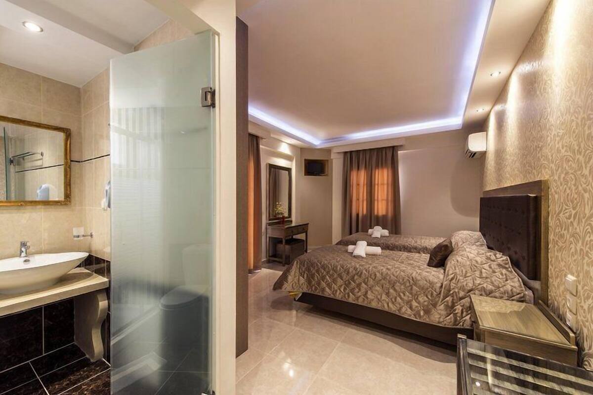 superior double or twin room | premium bedding, in-room safe, individually decorated, desk