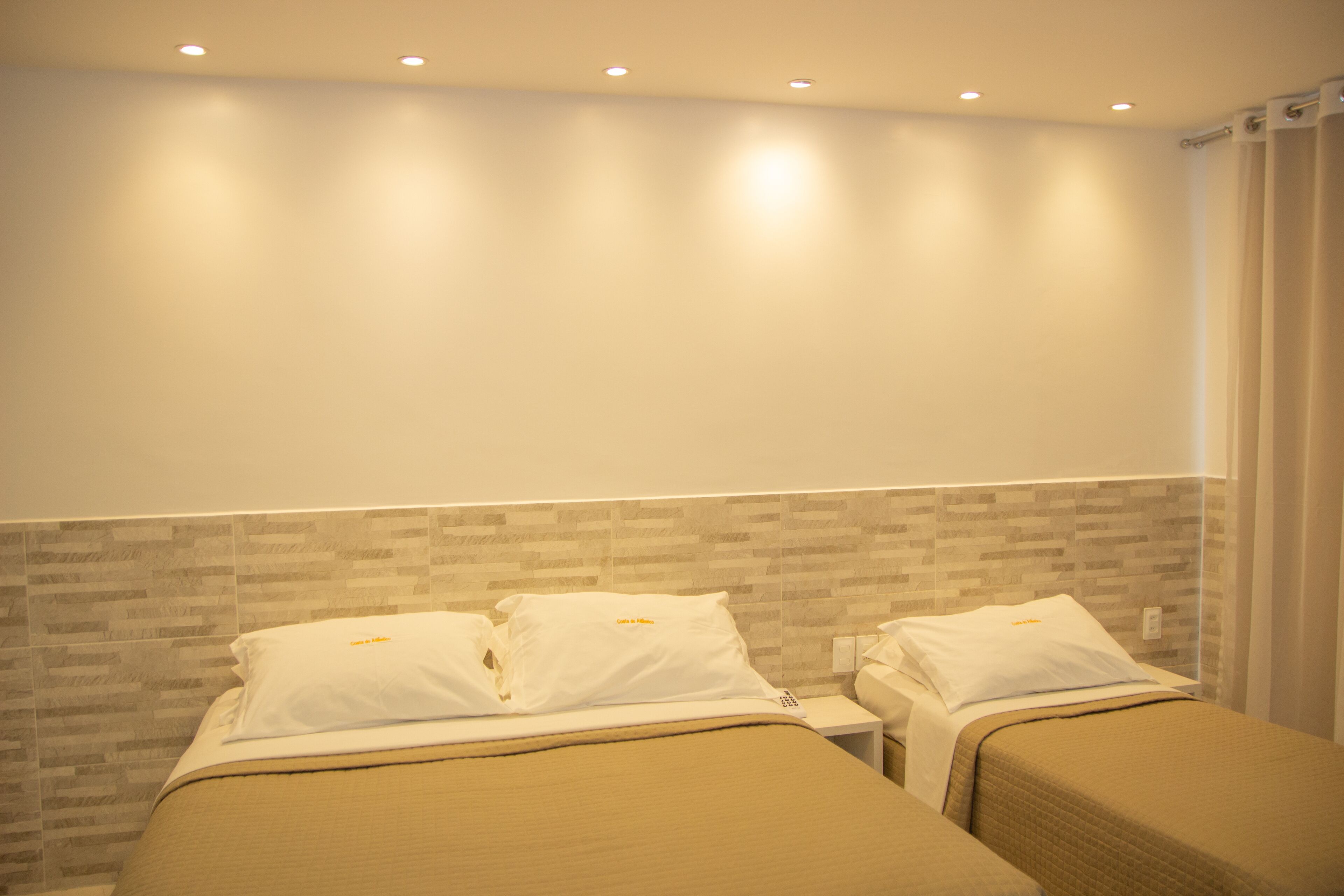 triple room, sea facing | minibar, desk, free wifi, bed sheets