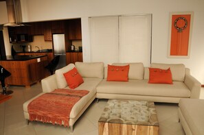 Flat-screen TV - Moringa Gardens (Swakopmund)
