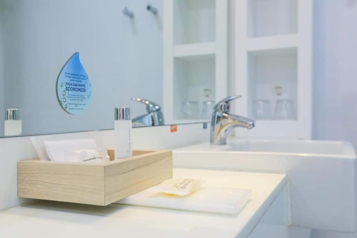 Apartamento ejecutivo, 2 camas individuales | 1 dormitorio, minibar, caja fuerte y decoración individual
