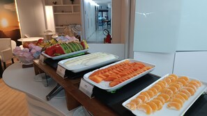 Free daily full breakfast  - Samba Bossa Nova Ipanema (Rio de Janeiro)