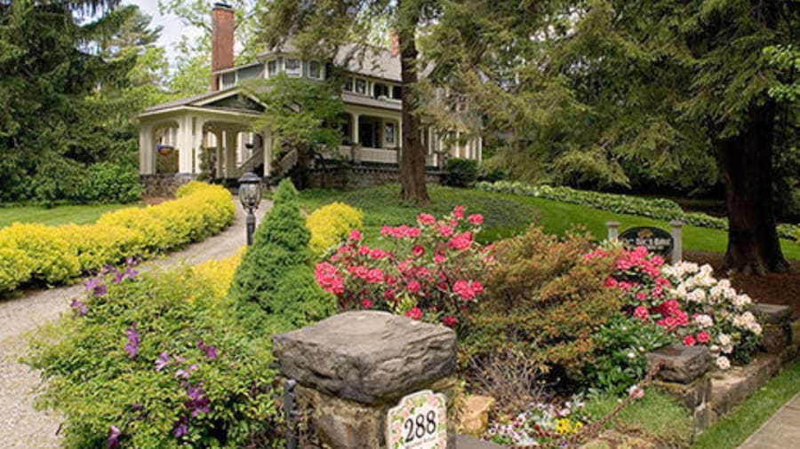 The Black Walnut B & B Inn