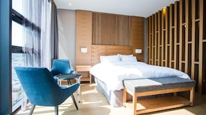 Desk, free WiFi, bed sheets