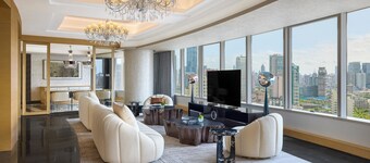 Hilton Shanghai City Center