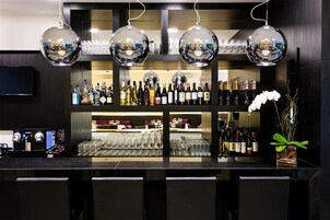 Bar (en la propiedad)