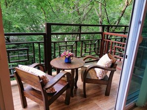 Balcony - Loei Huen Hao Hug Home & Resort (Mueang Loei)