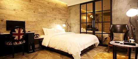 Dobbeltrom – deluxe | Skrivebord og wi-fi (inkludert)