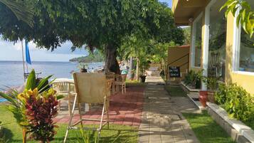 Spécialités Cuisine locale et internationale