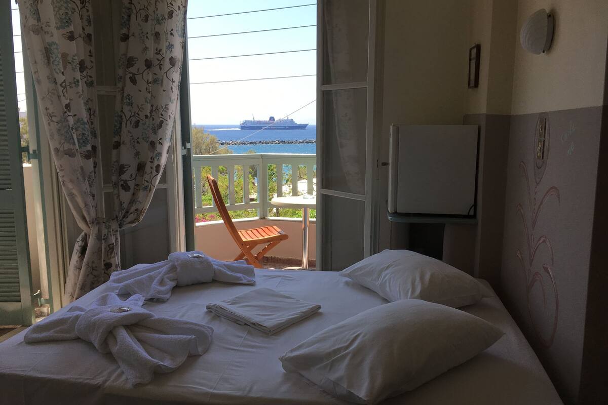 standard room | view from room