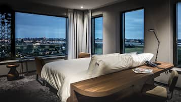 Comfort Double Room, 1 King Bed, Non Smoking, Corner | View from room