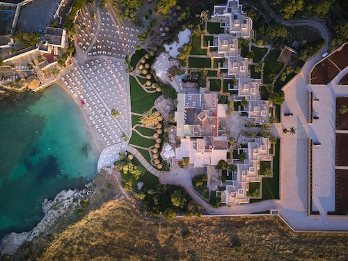 Grotta Palazzese Beach Hotel