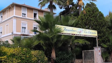 Façade de l’hébergement