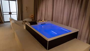 Turkish bath, body treatments, aromatherapy, deep-tissue massages